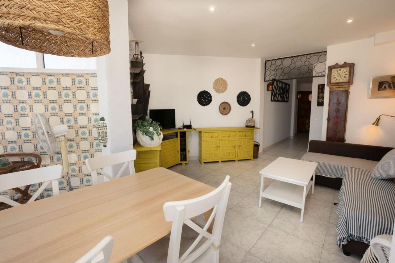 Delfin 5-8 Menyber Apartment Nerja Exterior photo
